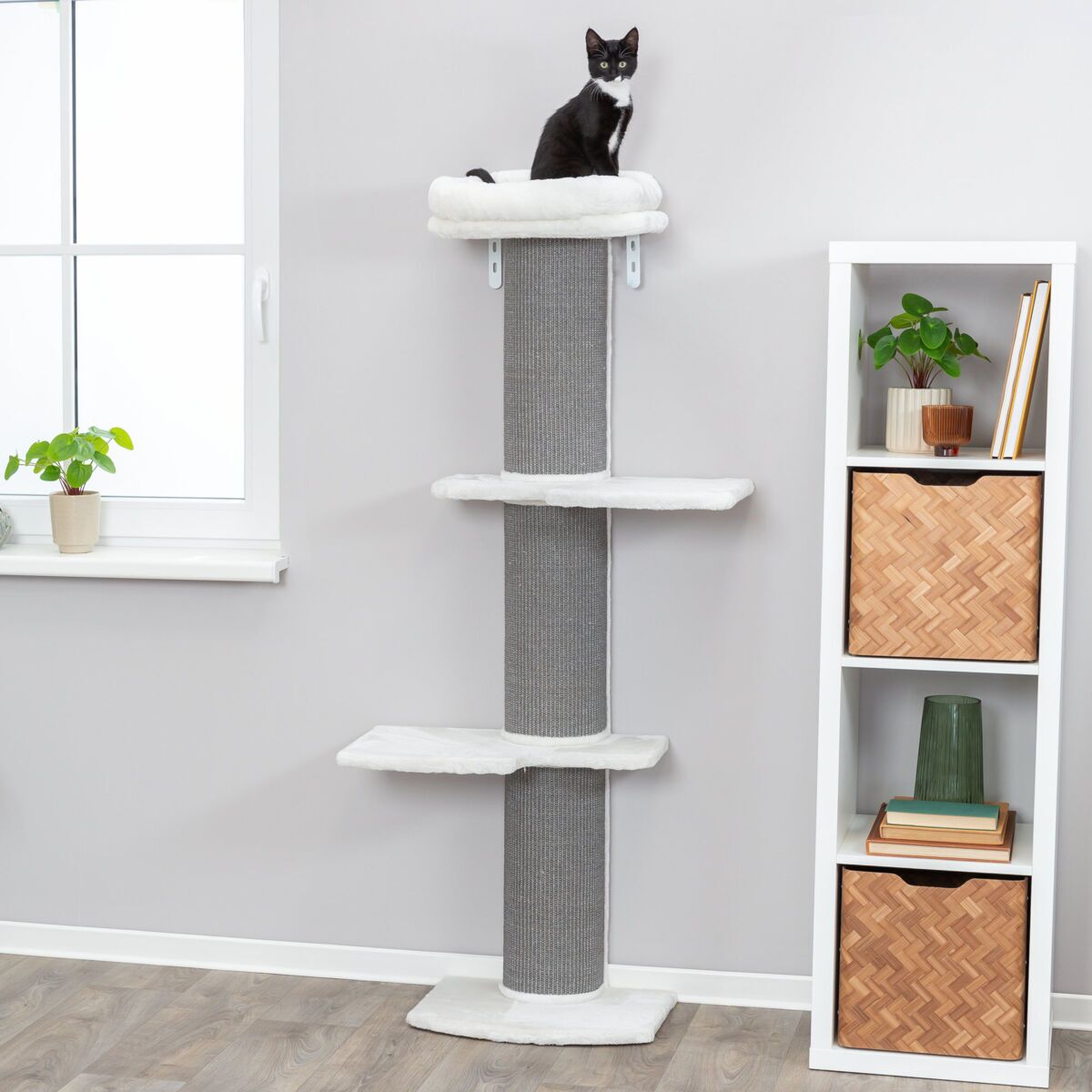 Wall Mounted Acadia Cat Tree